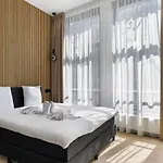 Haarlem Apart Hotel 3* 哈莱姆