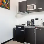 Haarlem Apart Hotel 3*