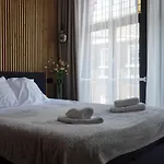 Haarlem Apart Hotel 3*