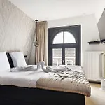 Haarlem Apart Hotel 3*