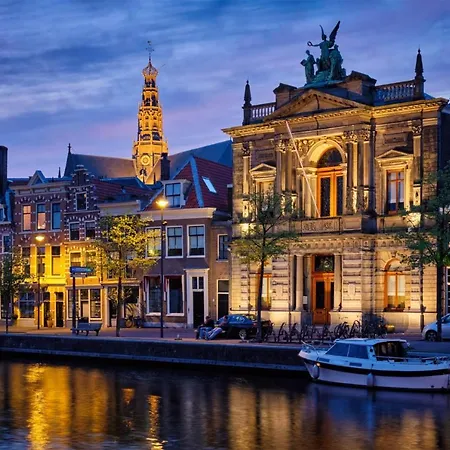 Apart-hotel Haarlem Apart Hotel 3*