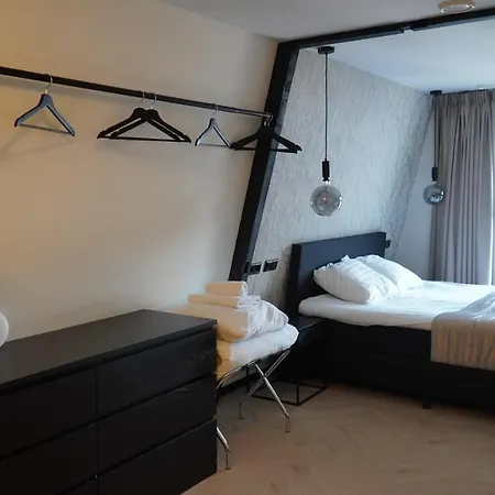 Haarlem Apart Hotel 3*