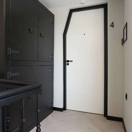 アパートホテル Haarlem Apart Hotel ハーレム