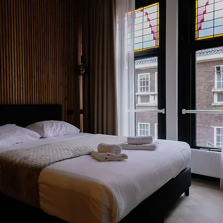 Haarlem Apart Hotel 3* 하를렘