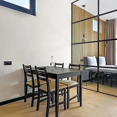 Haarlem Apart Hotel 3*