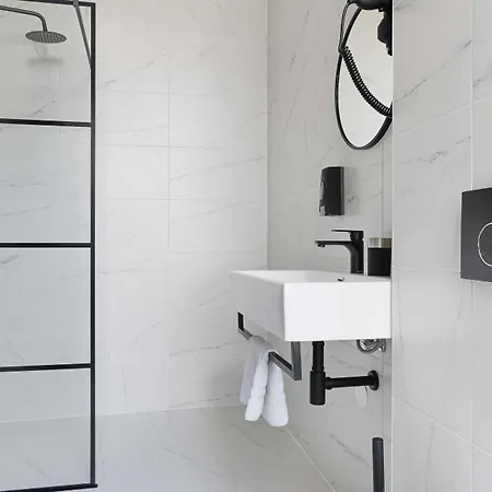 Haarlem Apart Hotel 하를렘