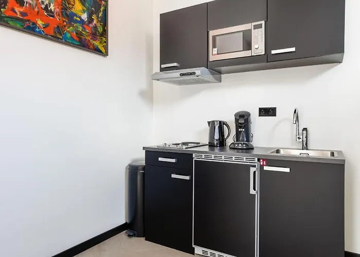 Haarlem Apart Hotel 3*