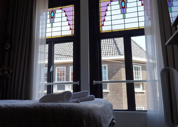 Haarlem Apart Hotel 3*