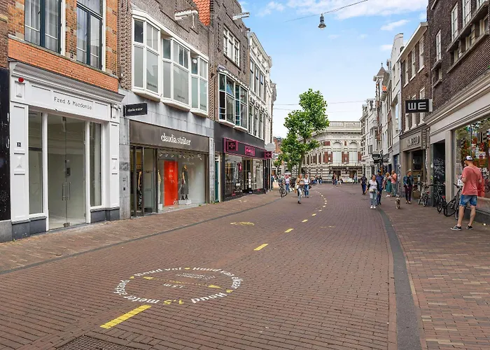 Haarlem Apart Hotel 3*